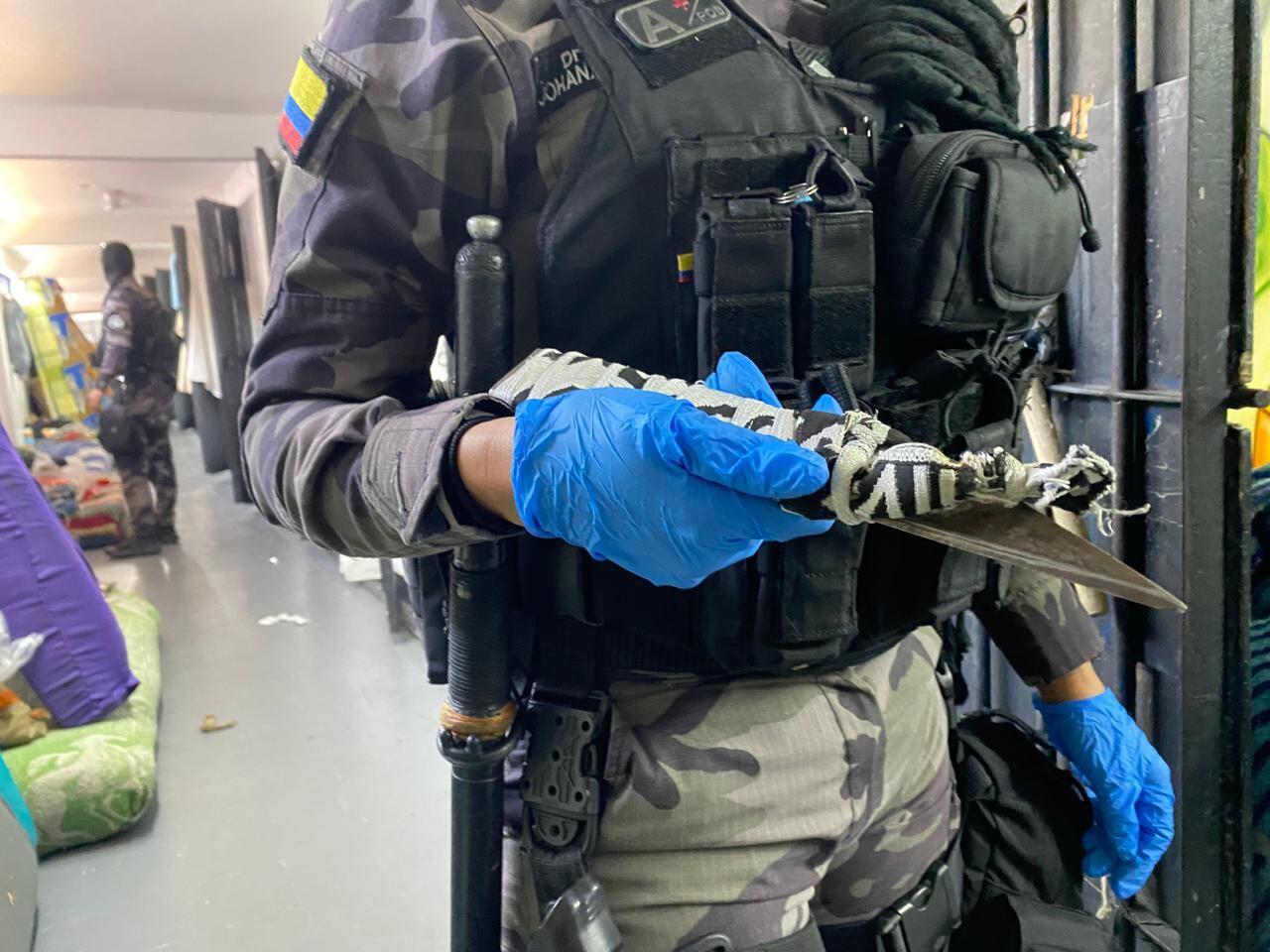 Operativos del Inpec en la cárcel La Modelo de Bogotá.