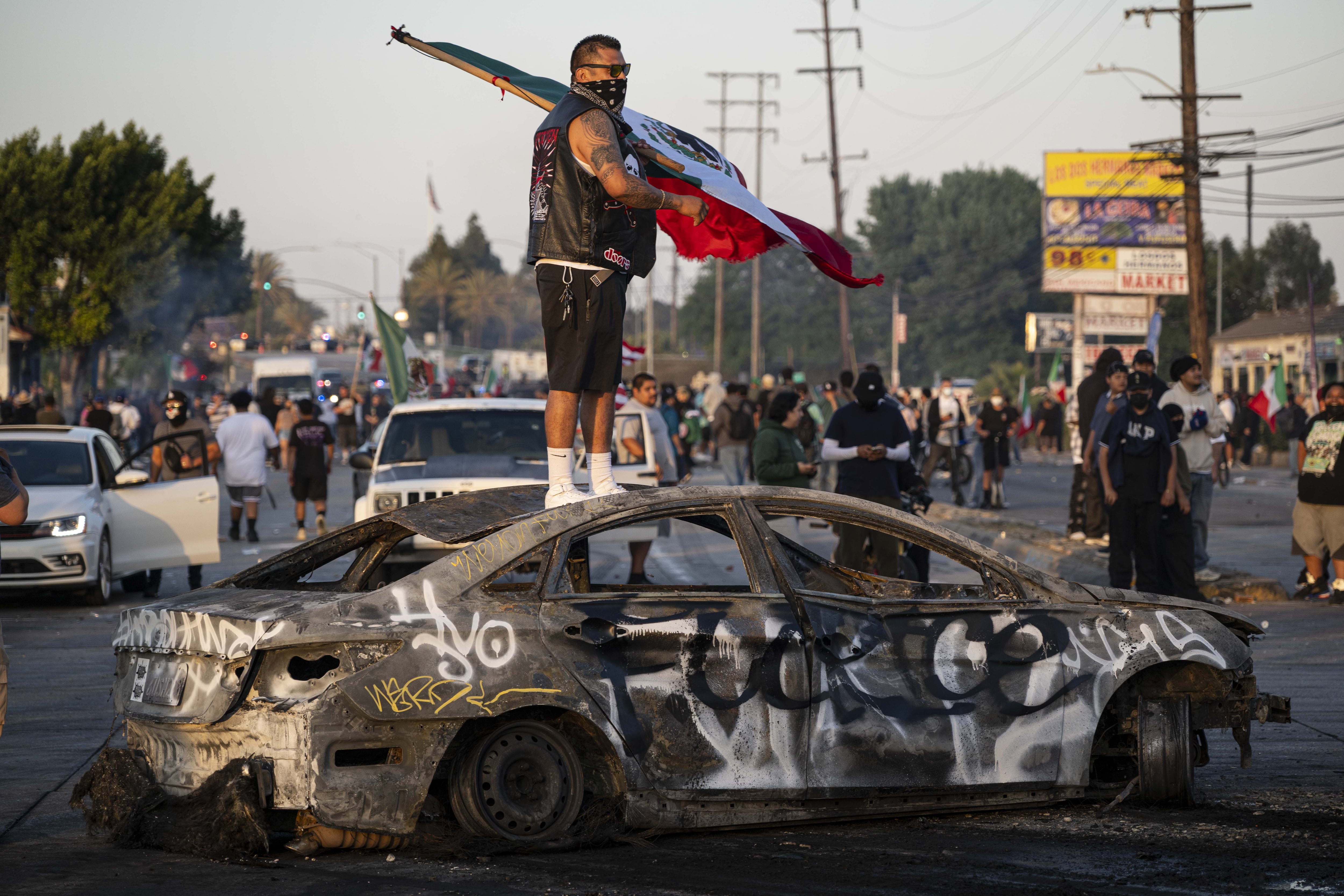 La ciudad de Los Ángeles vive momentos de alta tensión tras el despliegue de la Guardia Nacional ordenado por el presidente Donald Trump