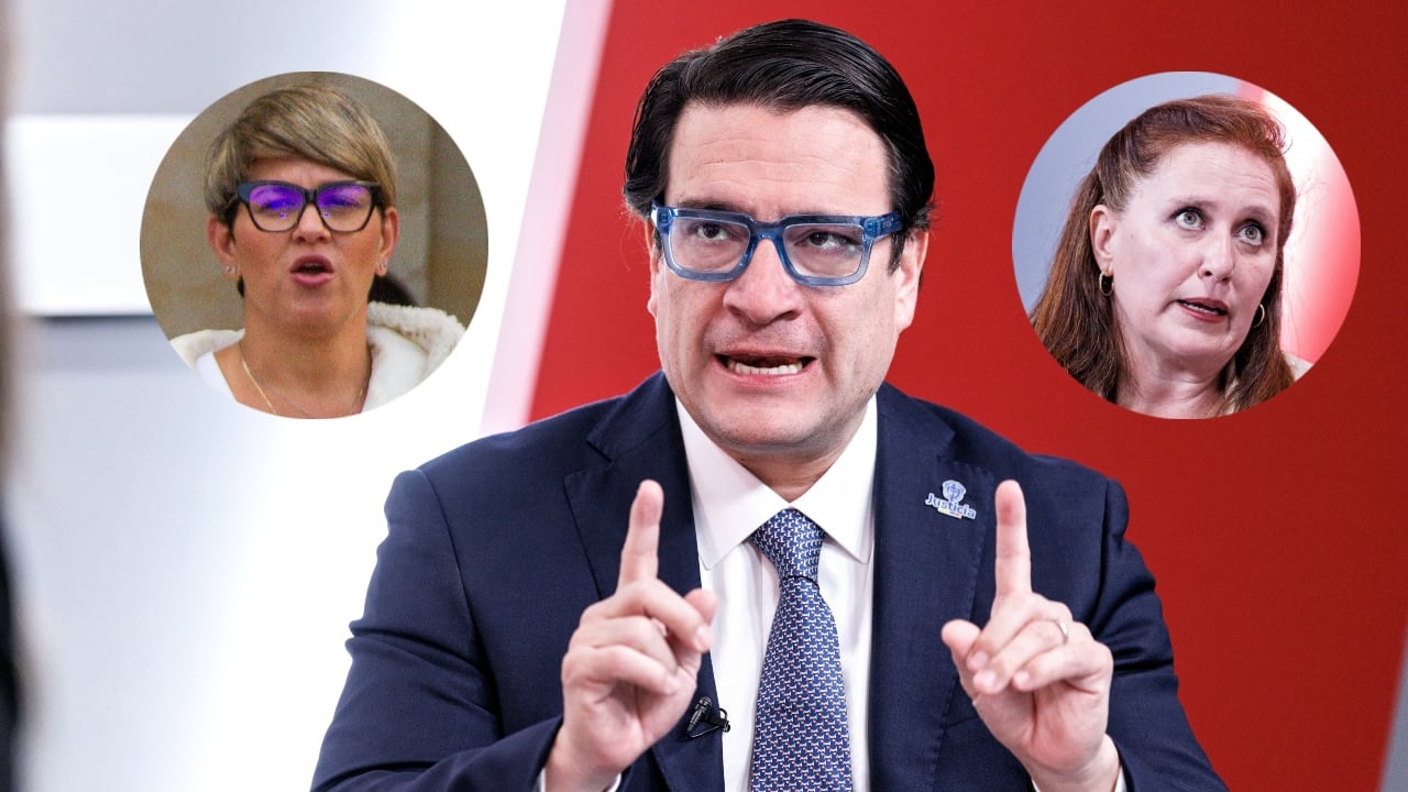 Ministro Iván Cancino, Verónica Alcocer y Eva Ferrer.