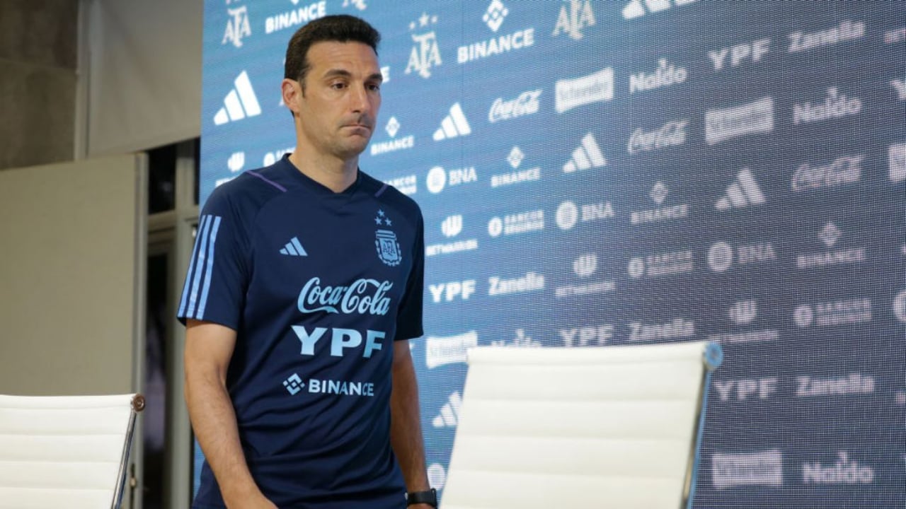 Posible salida de Scaloni de Argentina.