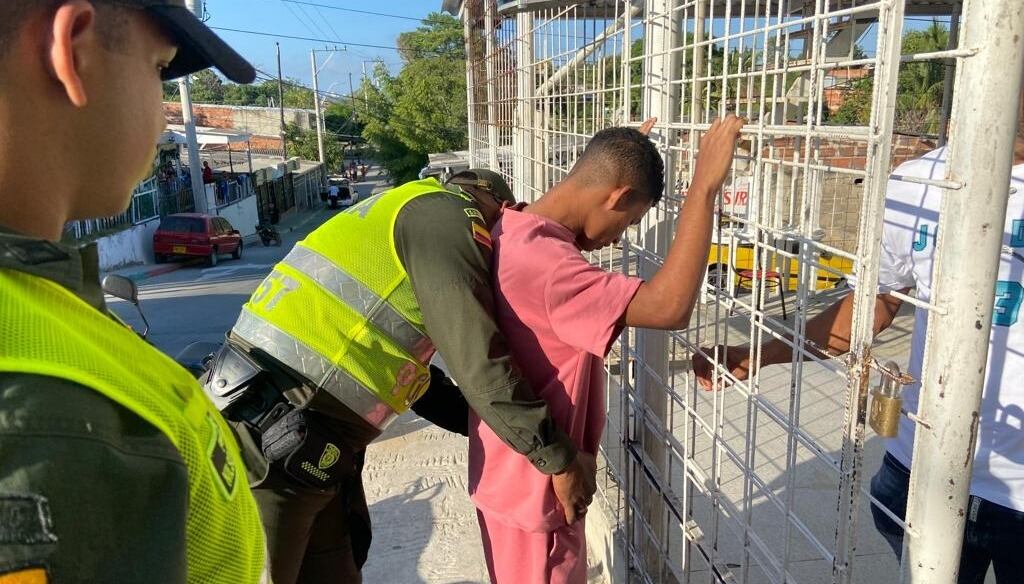 Uniformados hicieron controles en las calles de Barranquilla.