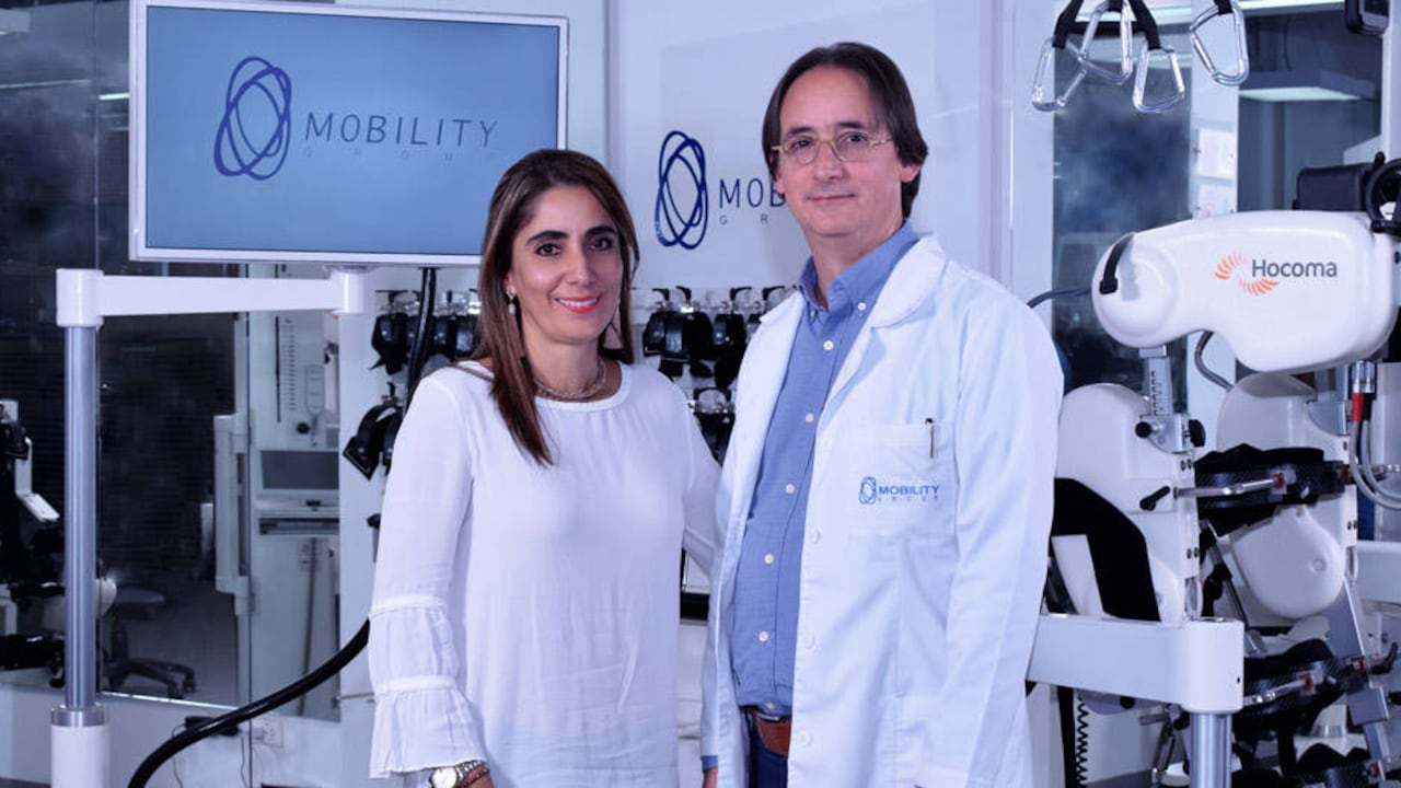 Jean Marc Van Hissenhoven, socio y director científico de Mobility, y María Milena Cruz, gerente de la empresa, logran que la medicina humanizada sea una realidad.