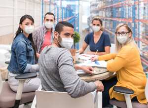 Para Compensar, la actual coyuntura no es impedimento para dejar de invertir en los empleados.