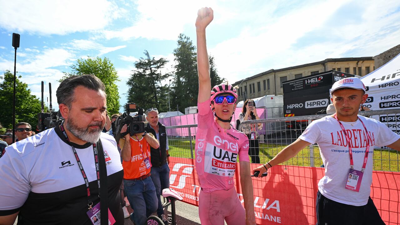 Tadej Pogacar ganó la etapa 20 del Giro de Italia.