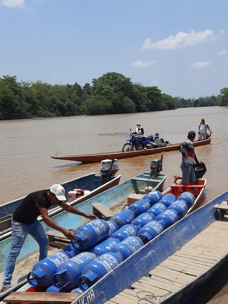 Aurora y Liliana, vacunadoras de Arauquita