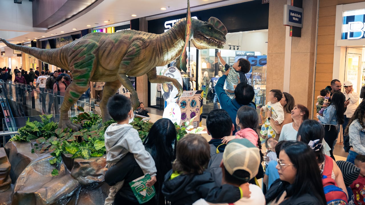 La exposición de dinosaurios mecánicos en Titán Plaza registró más de 8 millones de visitas