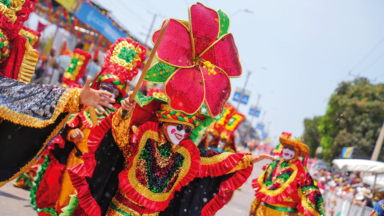 Barranquilla dio inicio oficial al Carnaval 2026 con la Lectura del Bando, un espectáculo multitudinario que celebró la identidad cultural y la tradición del Caribe colombiano.