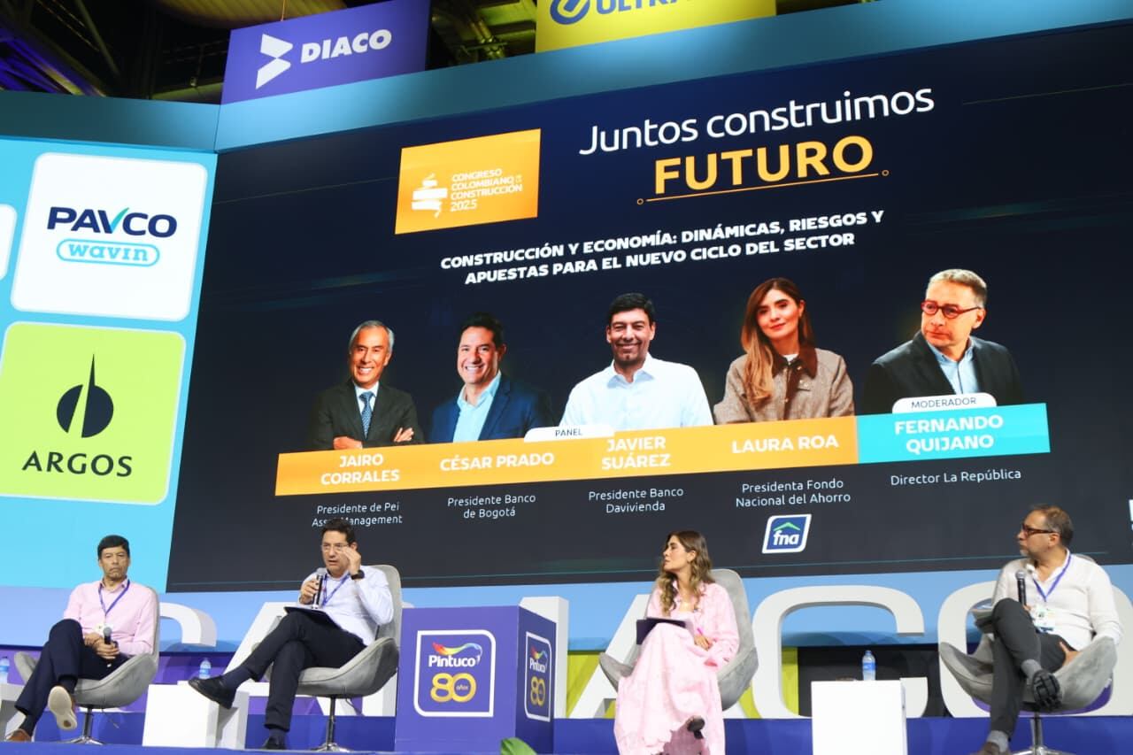Panel de precandidatos presidenciales, durante el Congreso de Camacol, en Barranquilla