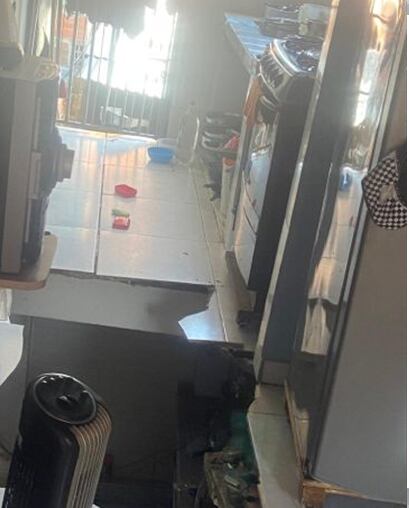 Tras el desplome, las víctimas cayeron desde el segundo al primero piso por el colapso de la placa.