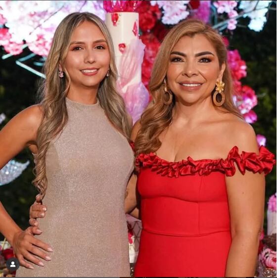 Franyela Bermúdez y María Irma Noreña.