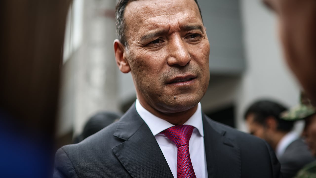 Ministro de defensa, Pedro Sánchez.