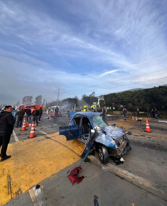 Las autoridades investigan las causas puntuales del accidente.