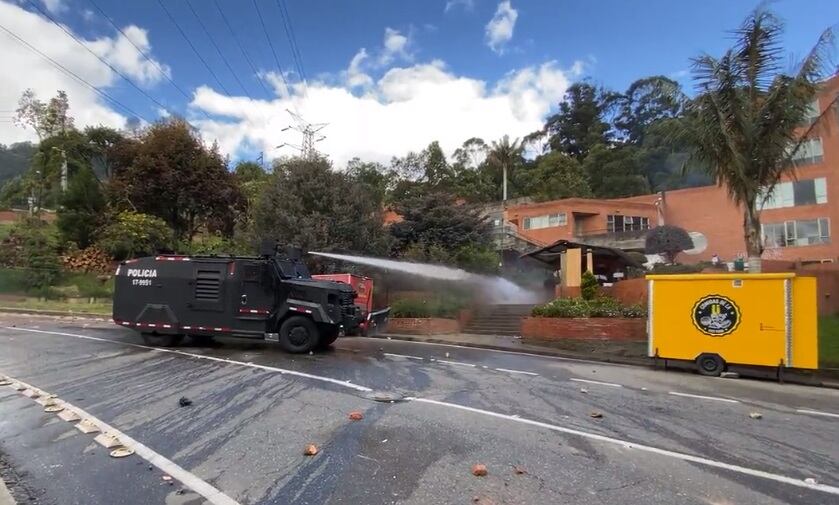 Enfrentamientos entre estudiantes de la Universidad Distrital y la fuerza pública