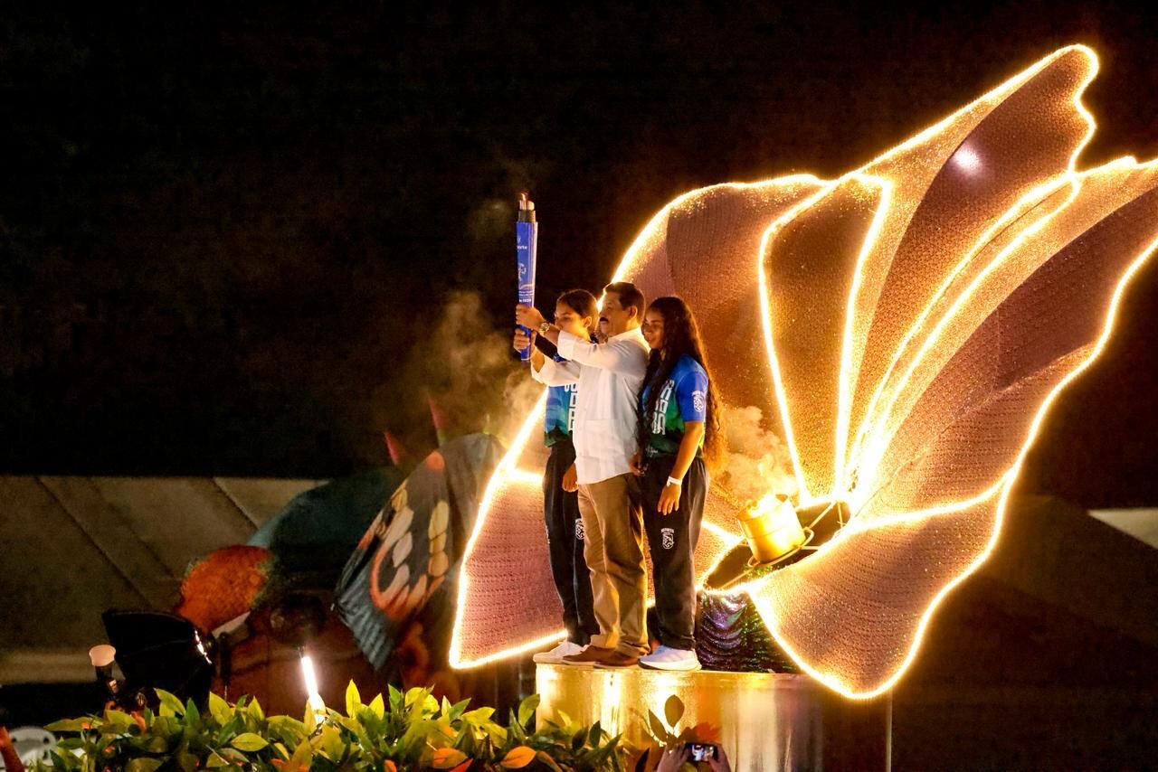 Córdoba le da la bienvenida al continente en la inauguración de los VII Juegos Escolares Centroamericanos y del Caribe