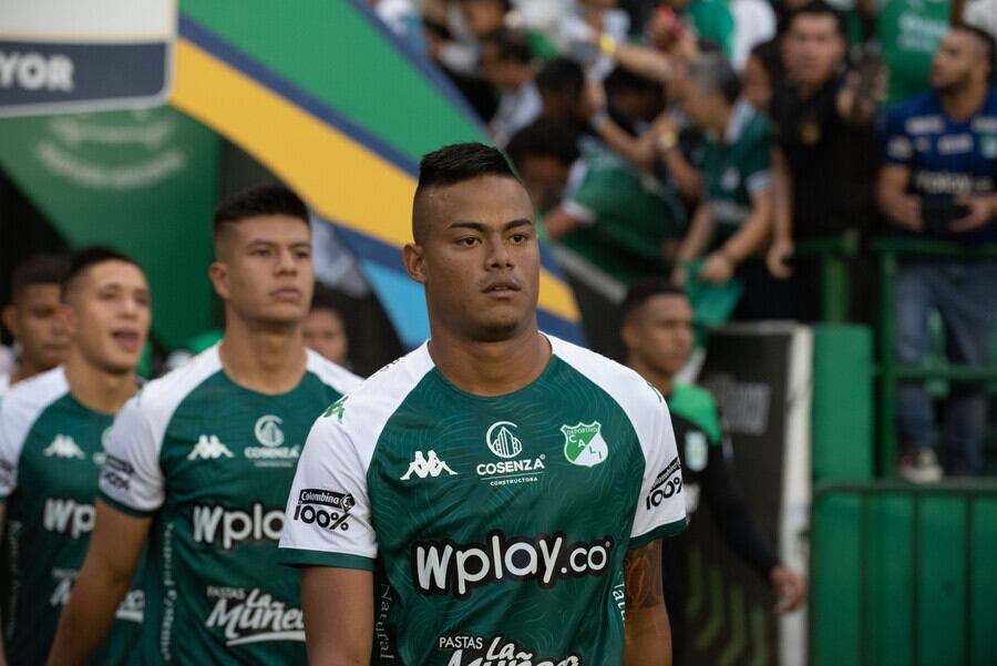 Luis Sandoval hizo el gol de Cali y fue reemplazado por Teófilo Gutiérrez.