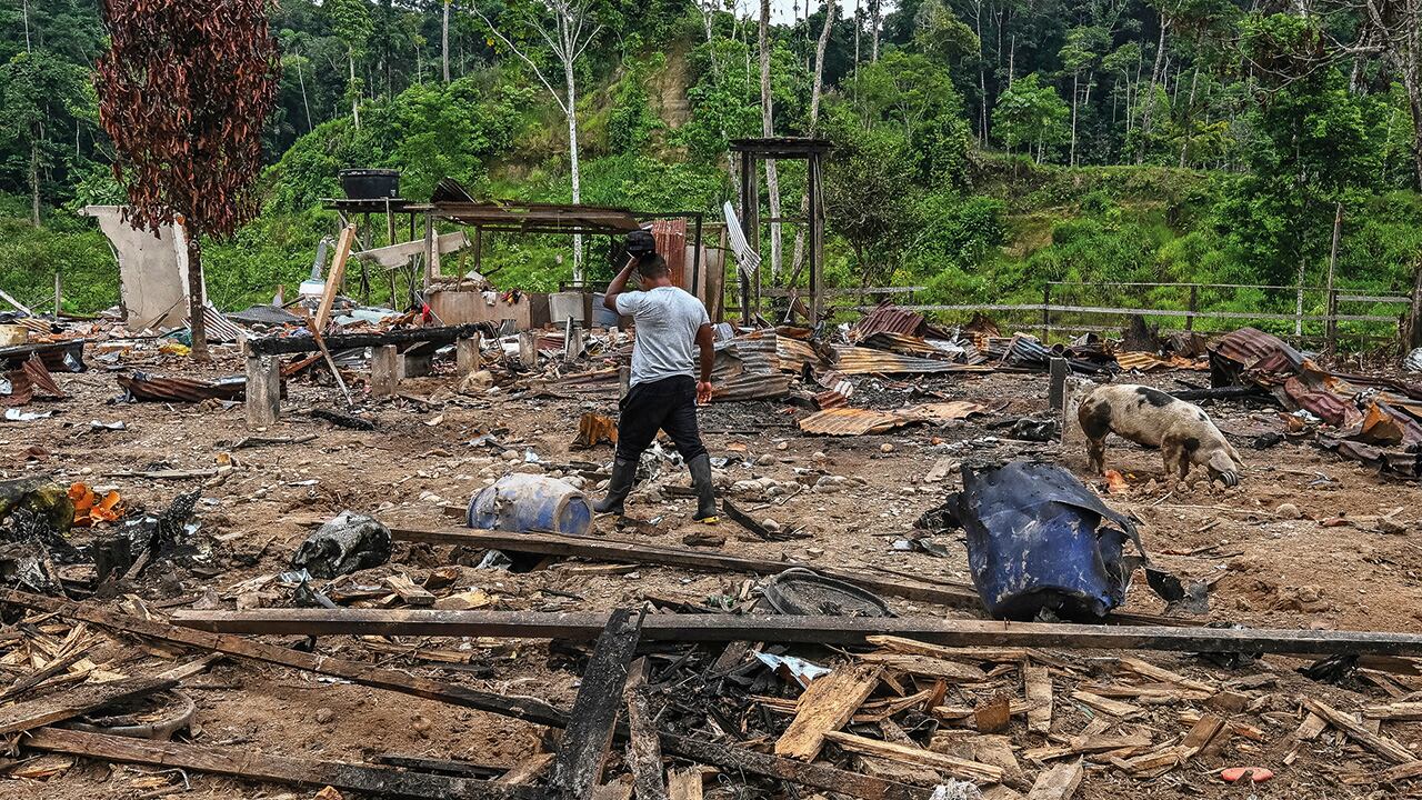 Noboa mostró su preocupación por la situación en la frontera de Ecuador con Colombia.