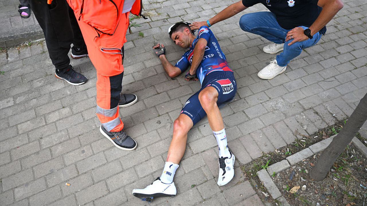 Mikel Landa tras su caída en el Giro.
