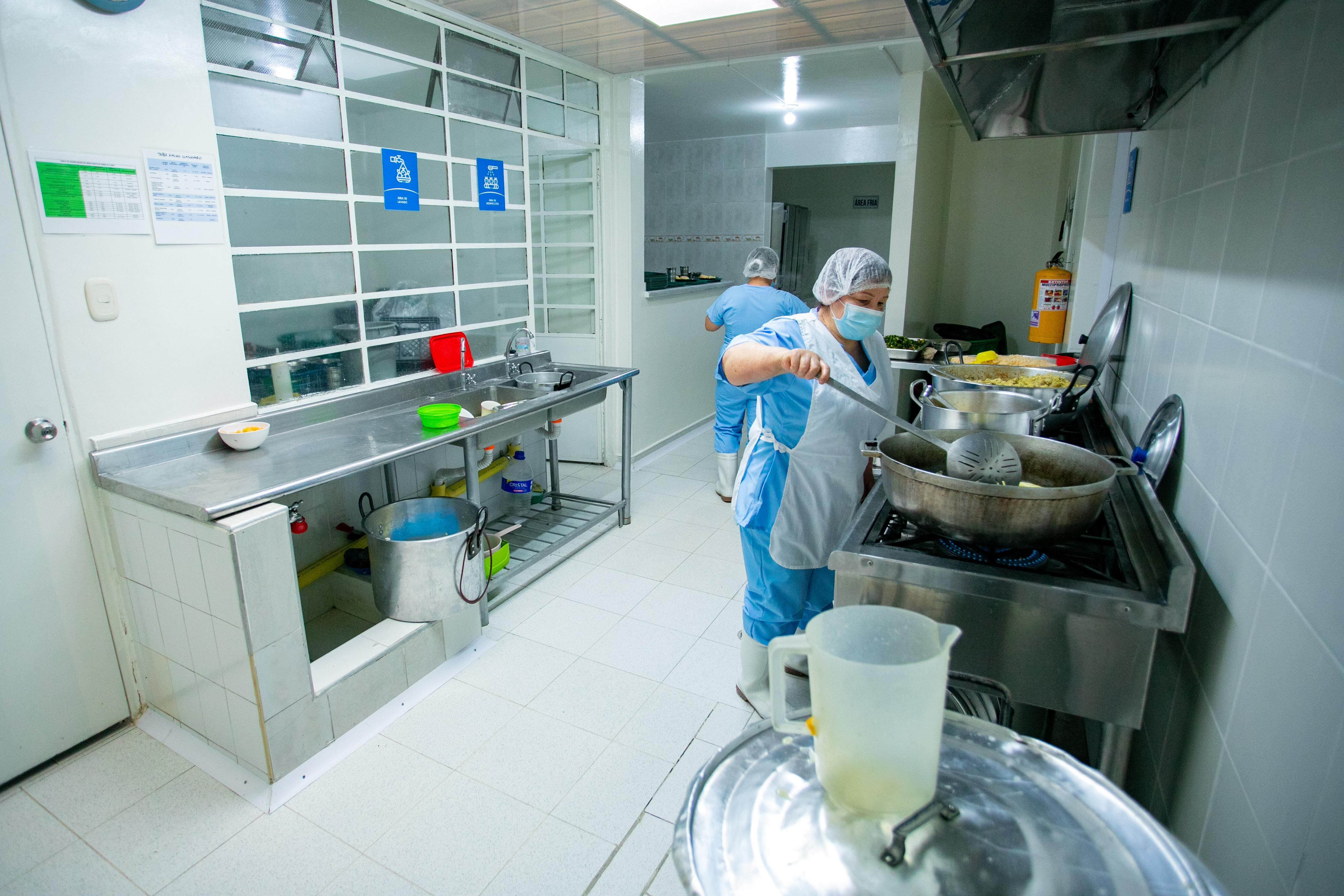 Bogotá abrió 12 nuevos comedores comunitarios.