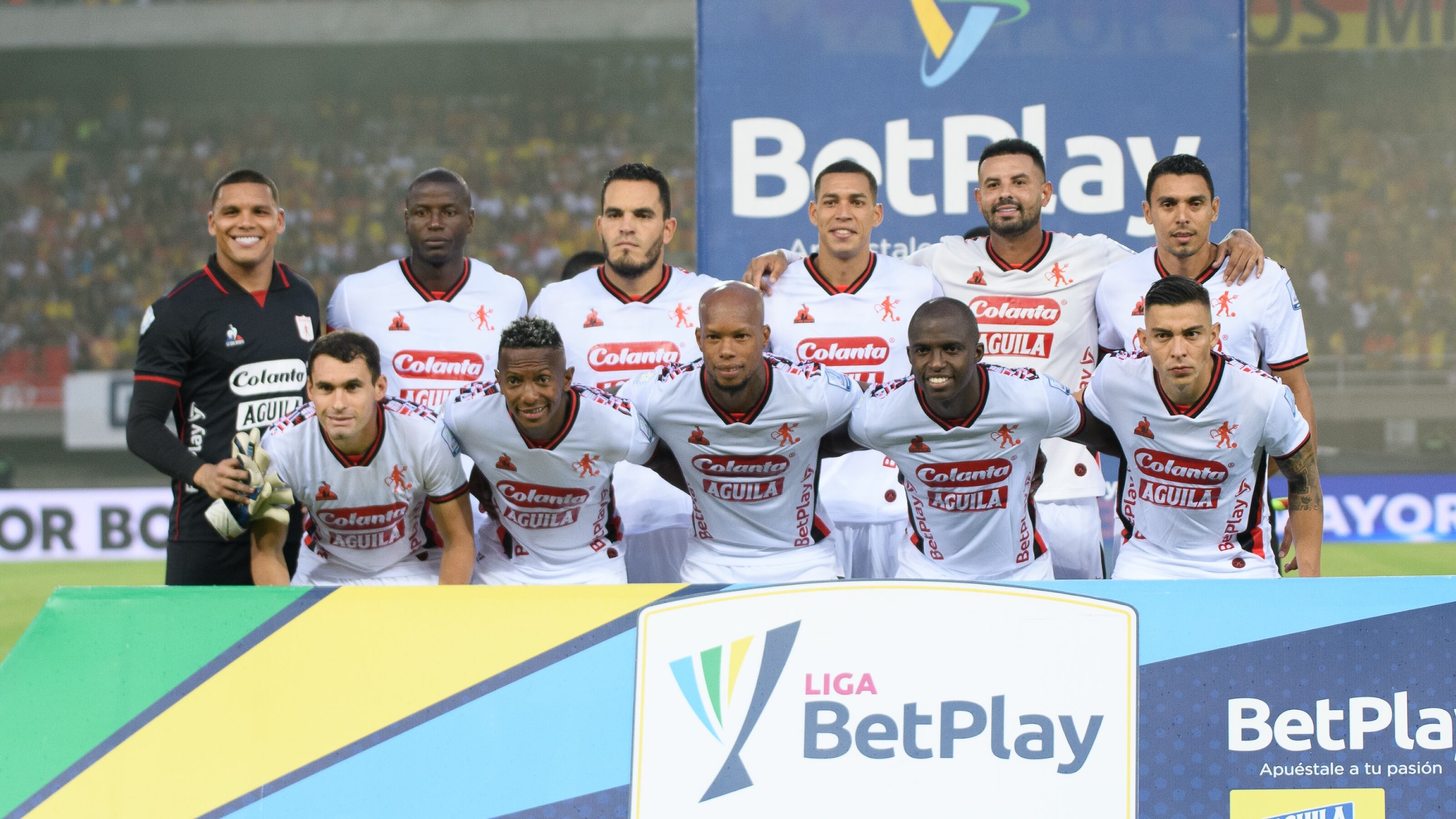 A la plantilla del América de Cali llegaría un nuevo delantero.