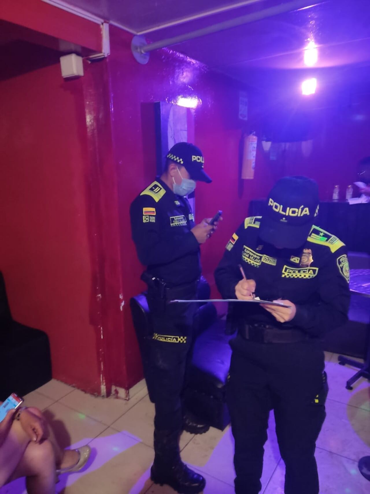 La Policía desarrollo una investigación de más de 12 meses para poder dar lograr la captura de los proxenetas.