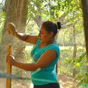 Hace unos dos años surgió la idea que hoy es realidad: un grupo de excombatientes, la mayoría mujeres, montaron un plan turístico que incluye dormir en el campamento.