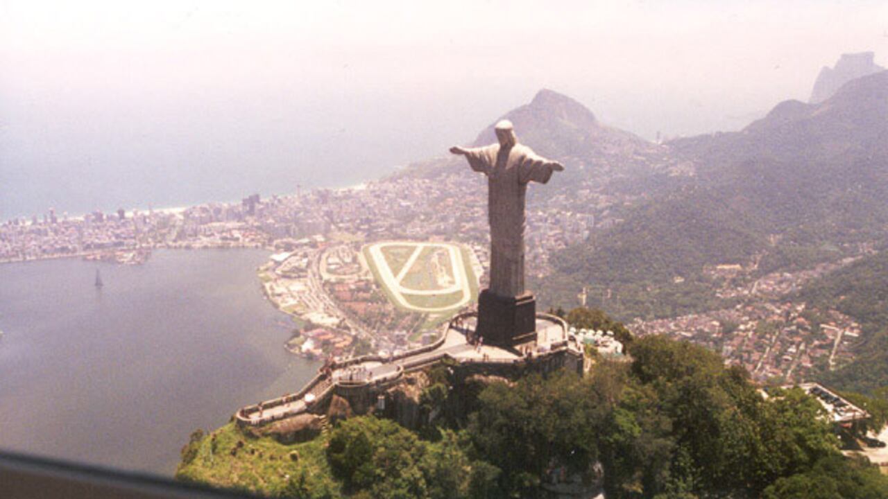 Colombianos que se encuentran varados en Brasil piden ayuda al Gobierno para regresar al país.