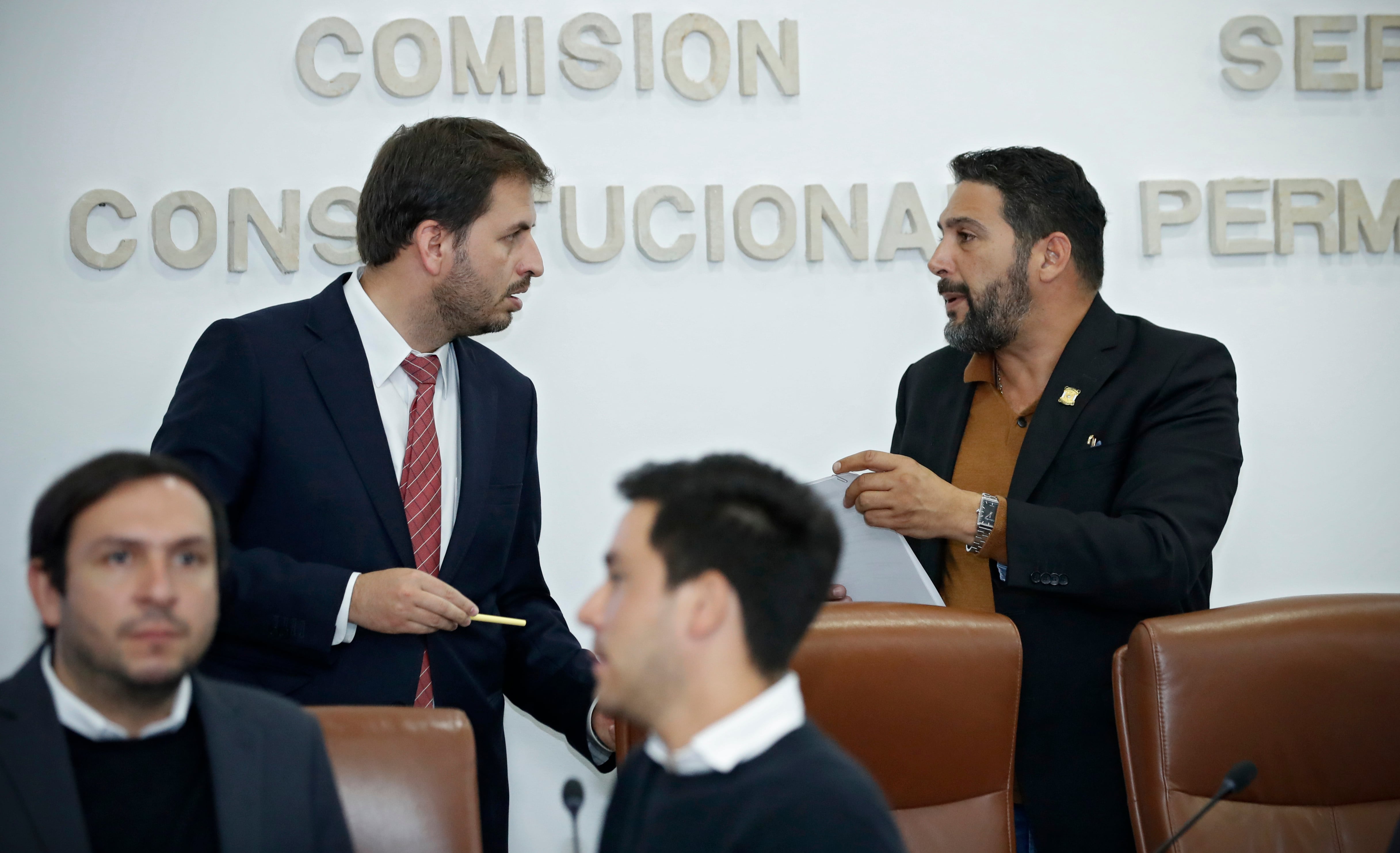 Representantes  debate de la reforma a la salud