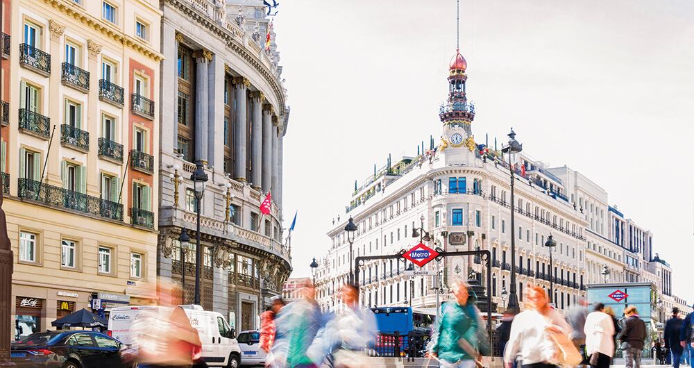 Aun cuando hay muchas personas que consiguen establecerse en España o que esperan y logran la estabilidad que buscaban, otras tuvieron que regresar a Colombia con las ilusiones rotas. 