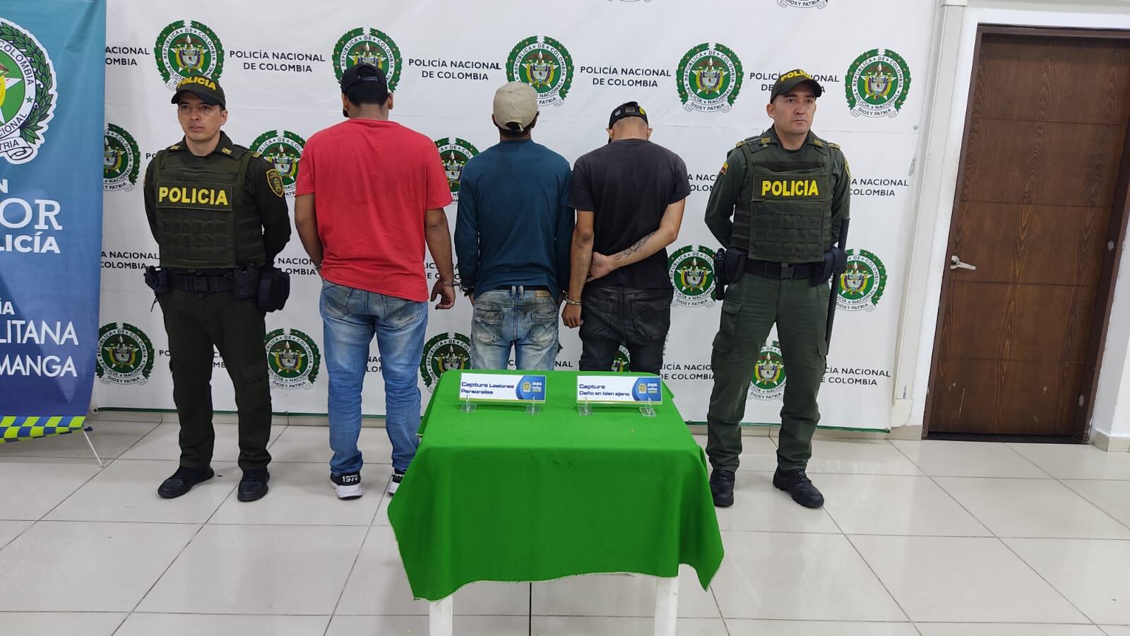 Las tres personas expulsadas con recurrentes en hechos conflictivos.