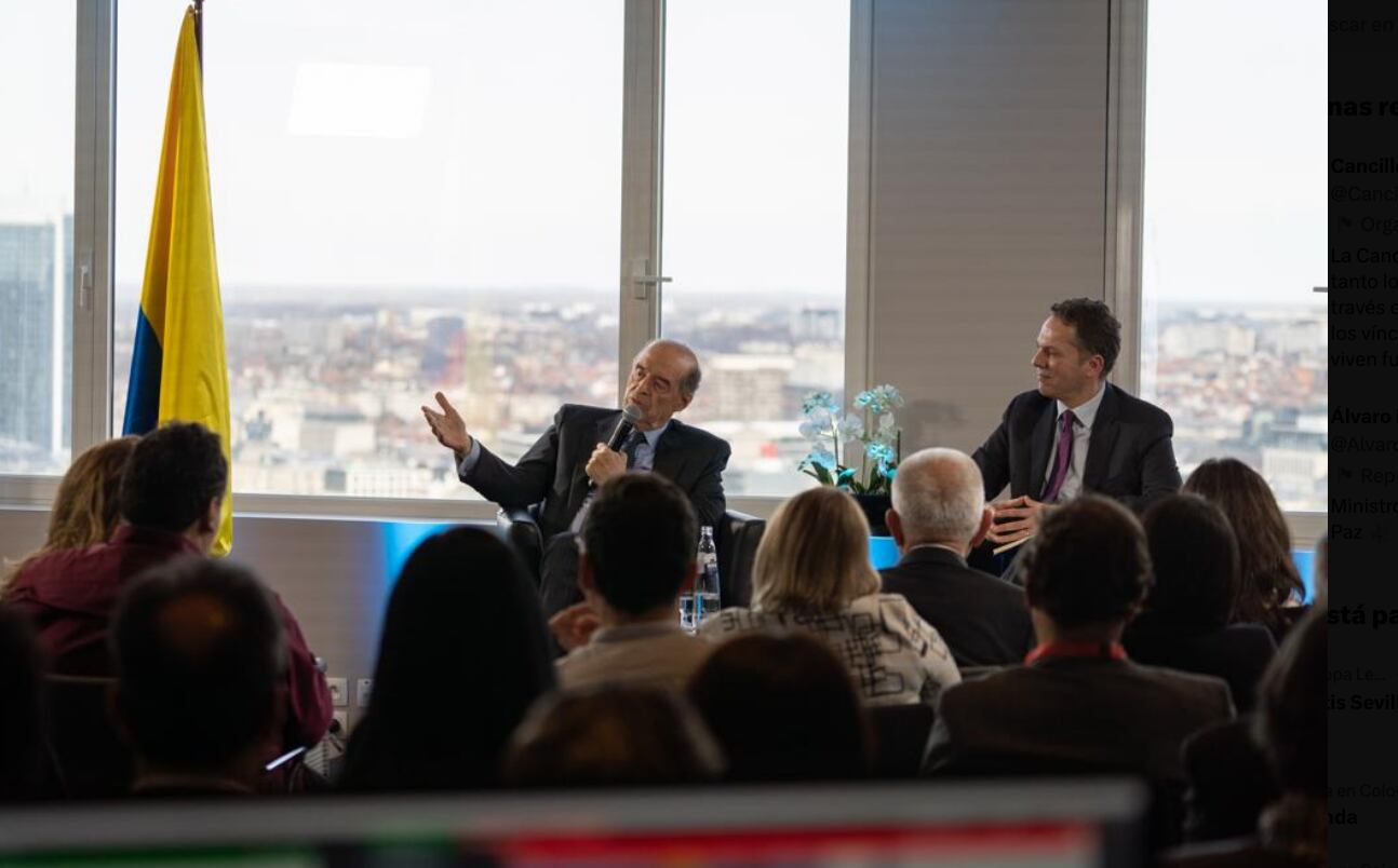 El canciller Álvaro Leyva en el diálogo ‘La paz total en Colombia’, en Bruselas (Bélgica)