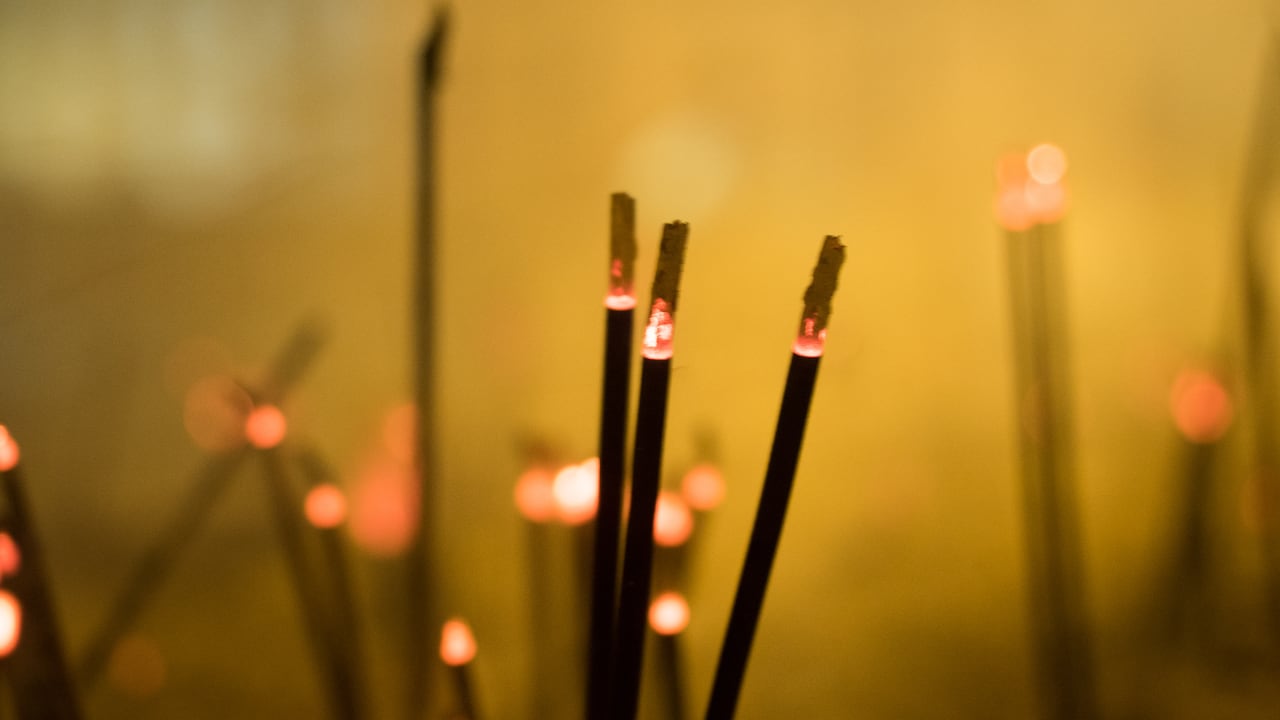 Los inciensos se suelen utilizar para meditar.