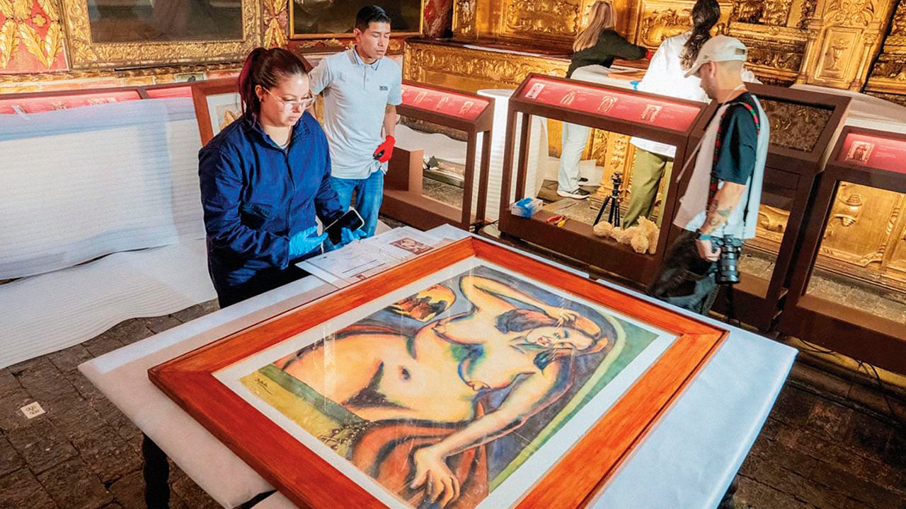 Débora Arango (1907-2005) pudo ser famosa desde la cómoda austeridad de temas sensibles, pero escogió hacer arte honesto con su pulsión y su talento.