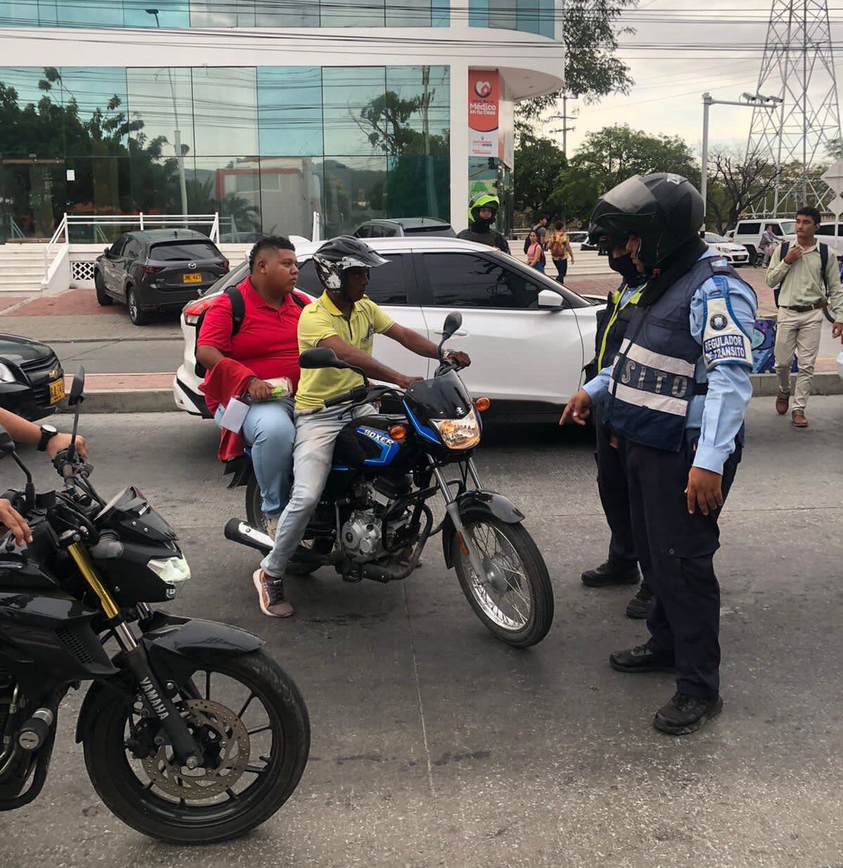 El convenio permitirá trabajo en conjunto de Policía y agentes de Tránsito del distrito