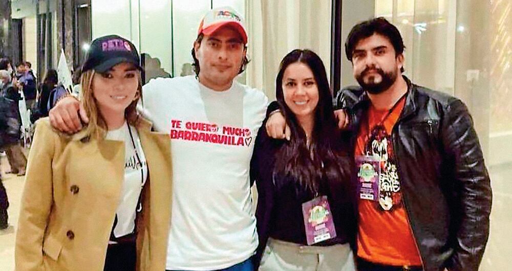  Villavicencio pidió a la justicia de Ecuador investigar los vínculos del escándalo de Nicolás Petro con su país. En la foto: Day Vásquez, Nicolás Petro, Raisa Vulgarín y Camilo Burgos.