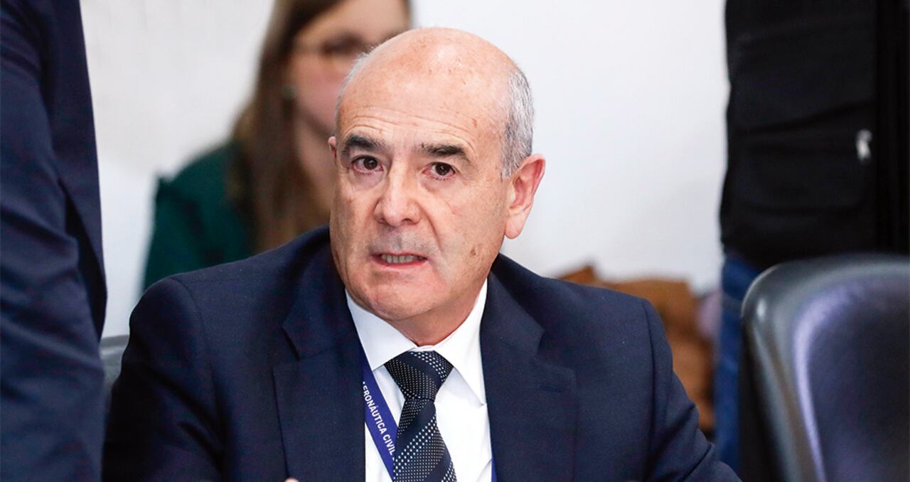 SERGIO PARÍSExdirector de la Aerocivil