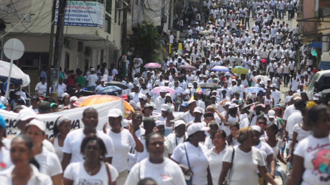 El pasado 19 de febrero, con una marcha en la que participaron más de 30.000 personas, los habitantes del puerto del Pacífico se declararon hastiados de la ola de violencia que sacude a su ciudad.