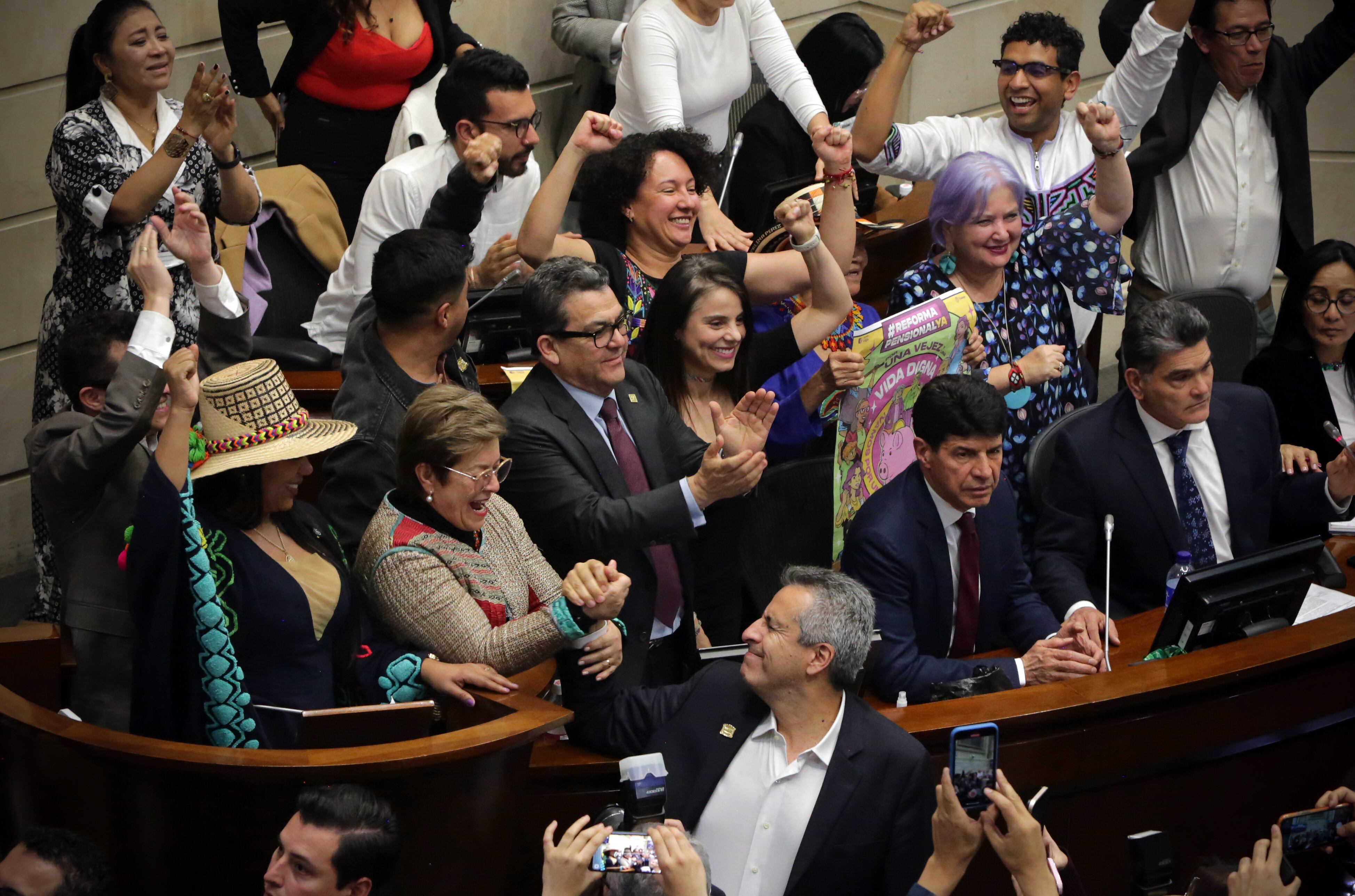 Resumen política 2024