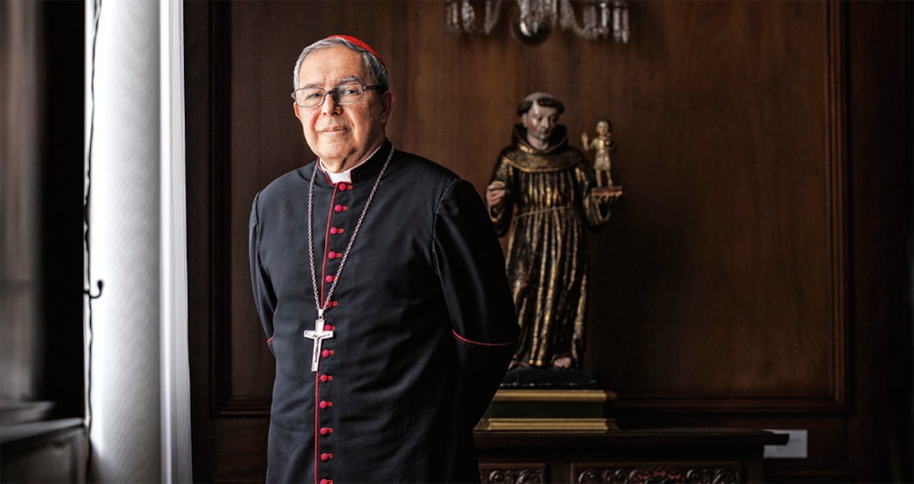 El máximo jerarca de la Iglesia católica atendió a SEMANA en Bogotá.