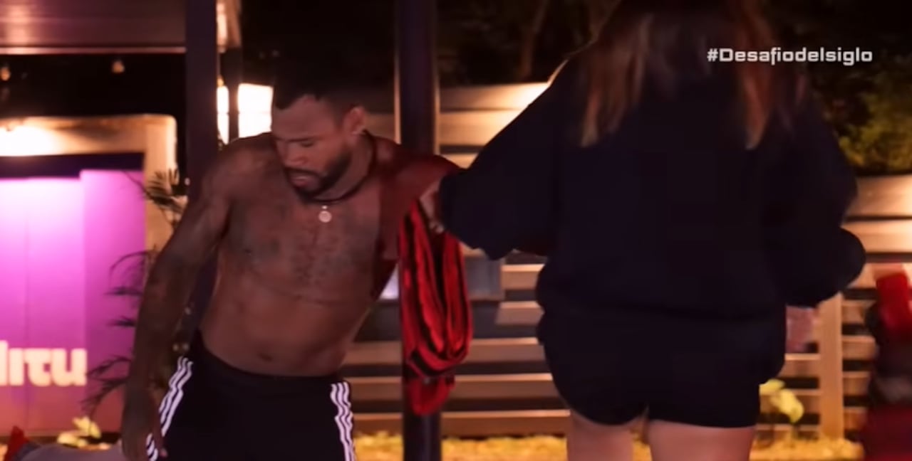 Discusión entre Tina y Zambrano en el 'Desafío Siglo XXI'