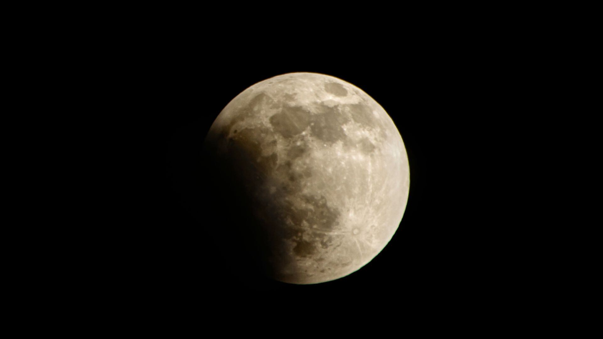 Aunque Colombia no verá el eclipse solar, agosto traerá otro evento astronómico imperdible.
