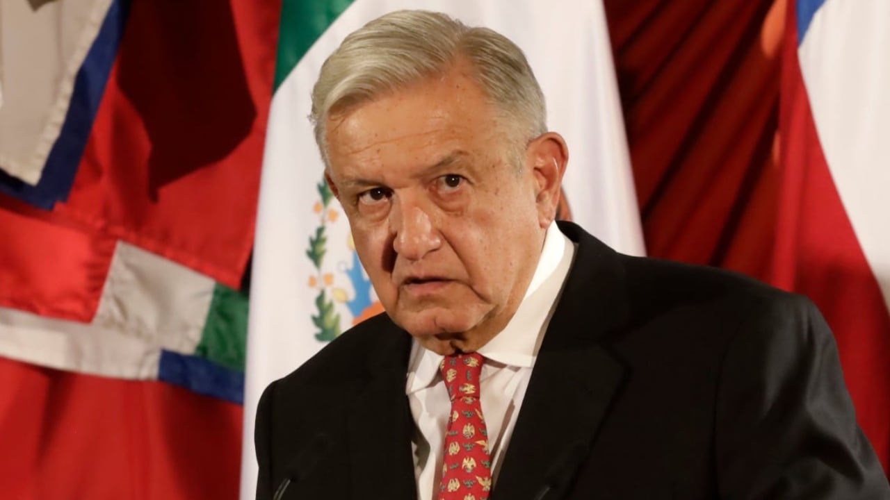 La joyería publicó en venta una figura caricaturizada alusiva al presidente de ese país, Andrés Manuel López Obrador, conocida como “AMLITO”, la cual estaba bañada en oro y con incrustaciones de diamante.