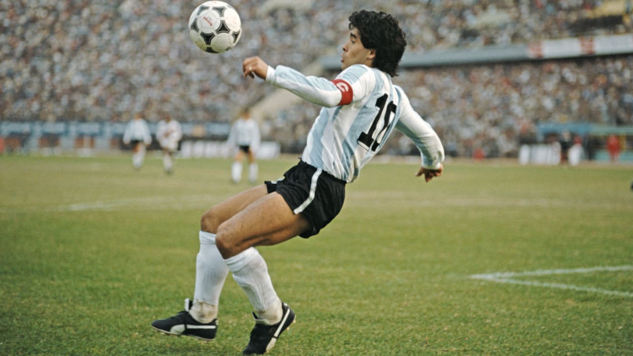 Diego Maradona, leyenda del fútbol argentino