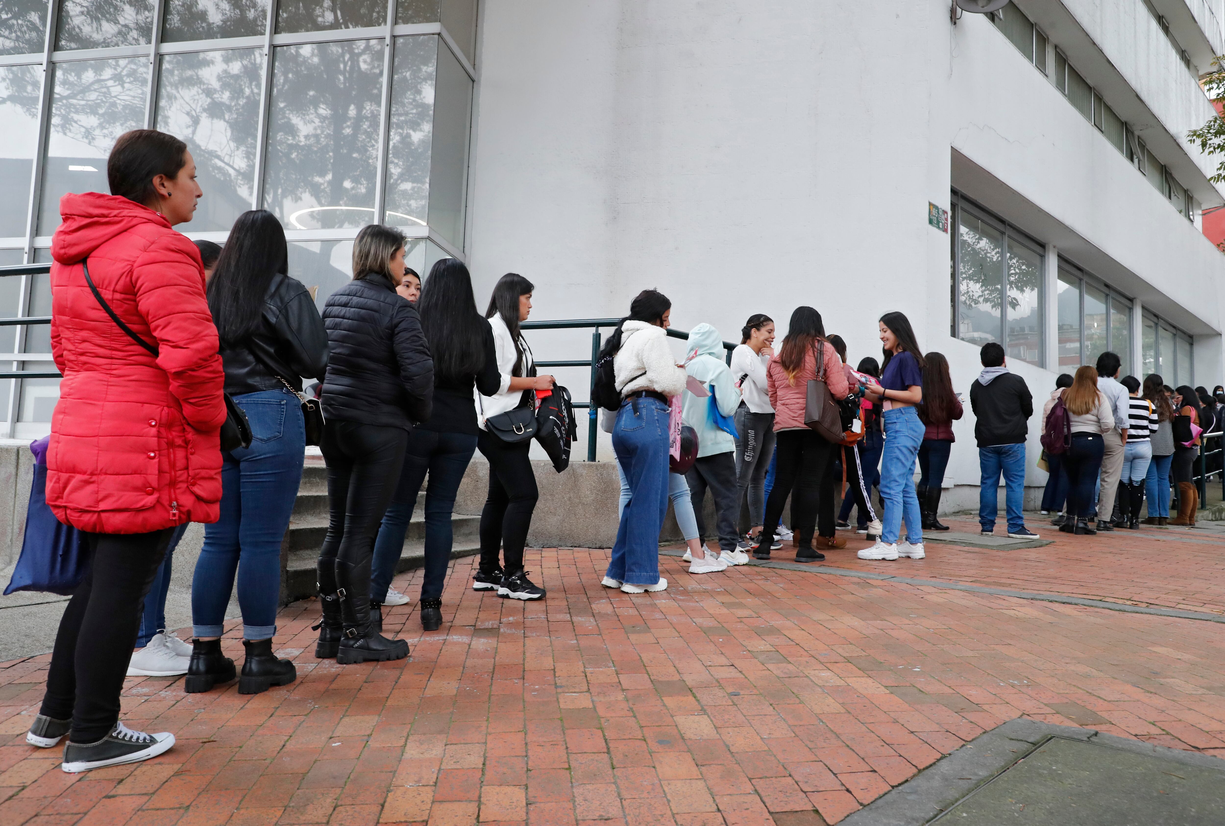 Sena Jornada Nacional de Empleo y Emprendimiento para las Mujeres
Desempleo 
Mujer
Incertidumbre
Bogota Marzo 8 del 2023
Foto Guillermo Torres Reina / Semana
