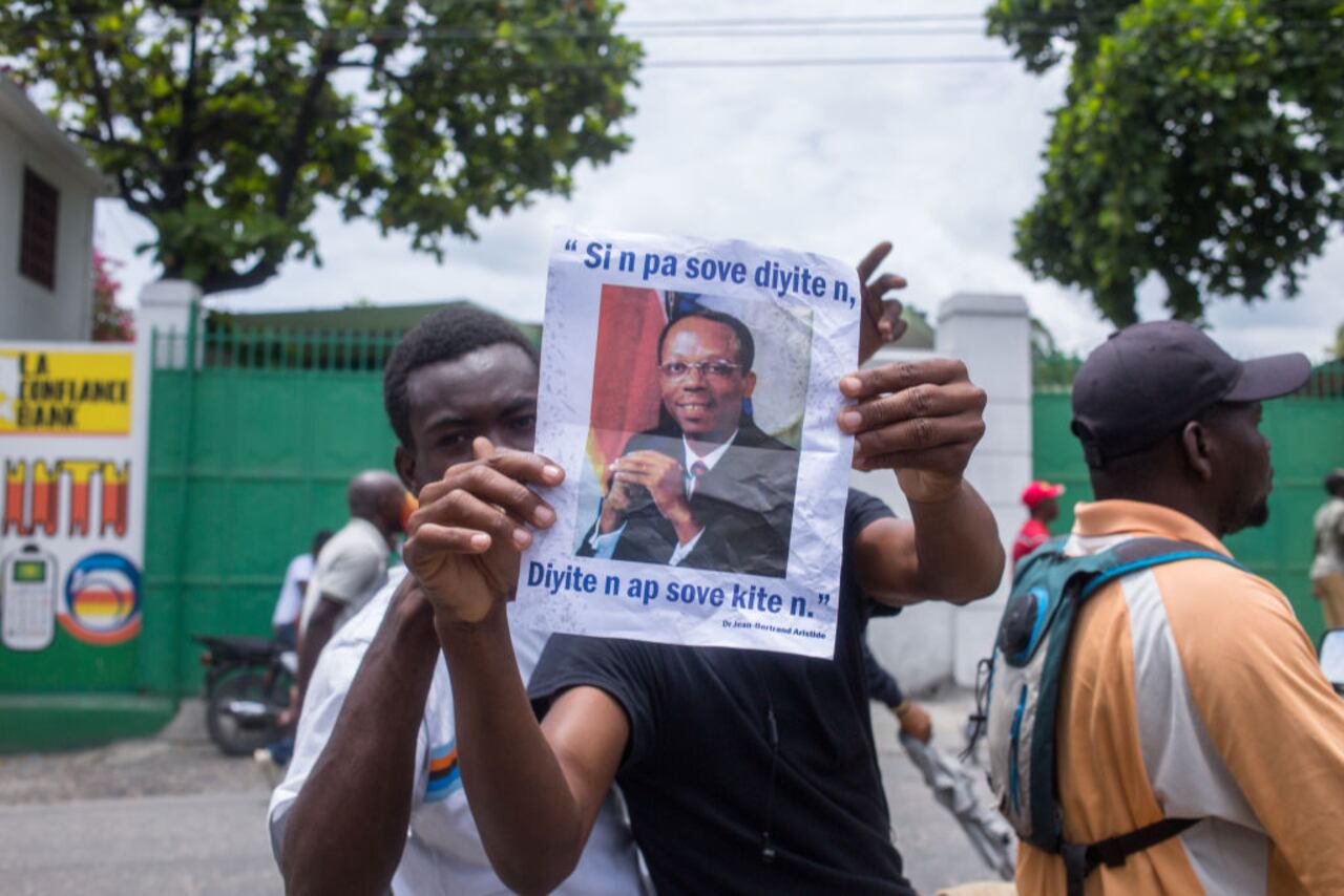 Cientos de ciudadanos salieron a las calles de Haití pidiendo el fin del mandato de Jovenel Moise.