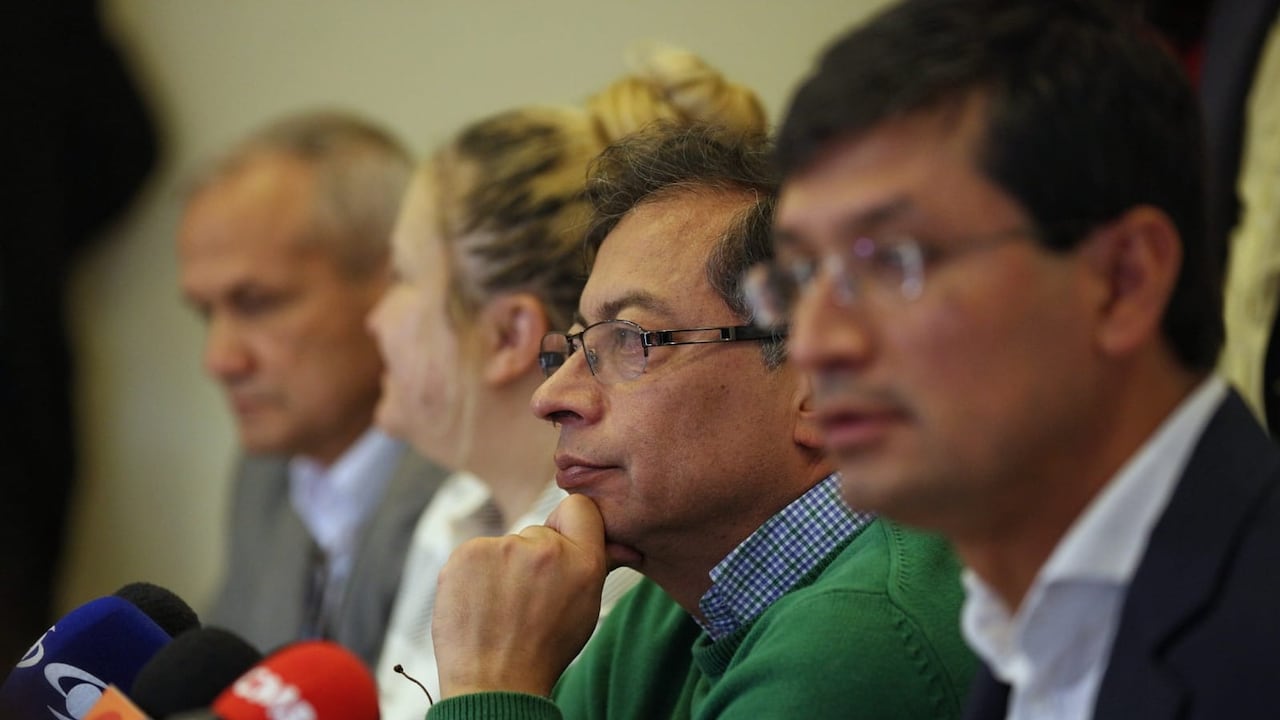 Rueda de Prensa Gustavo Petro