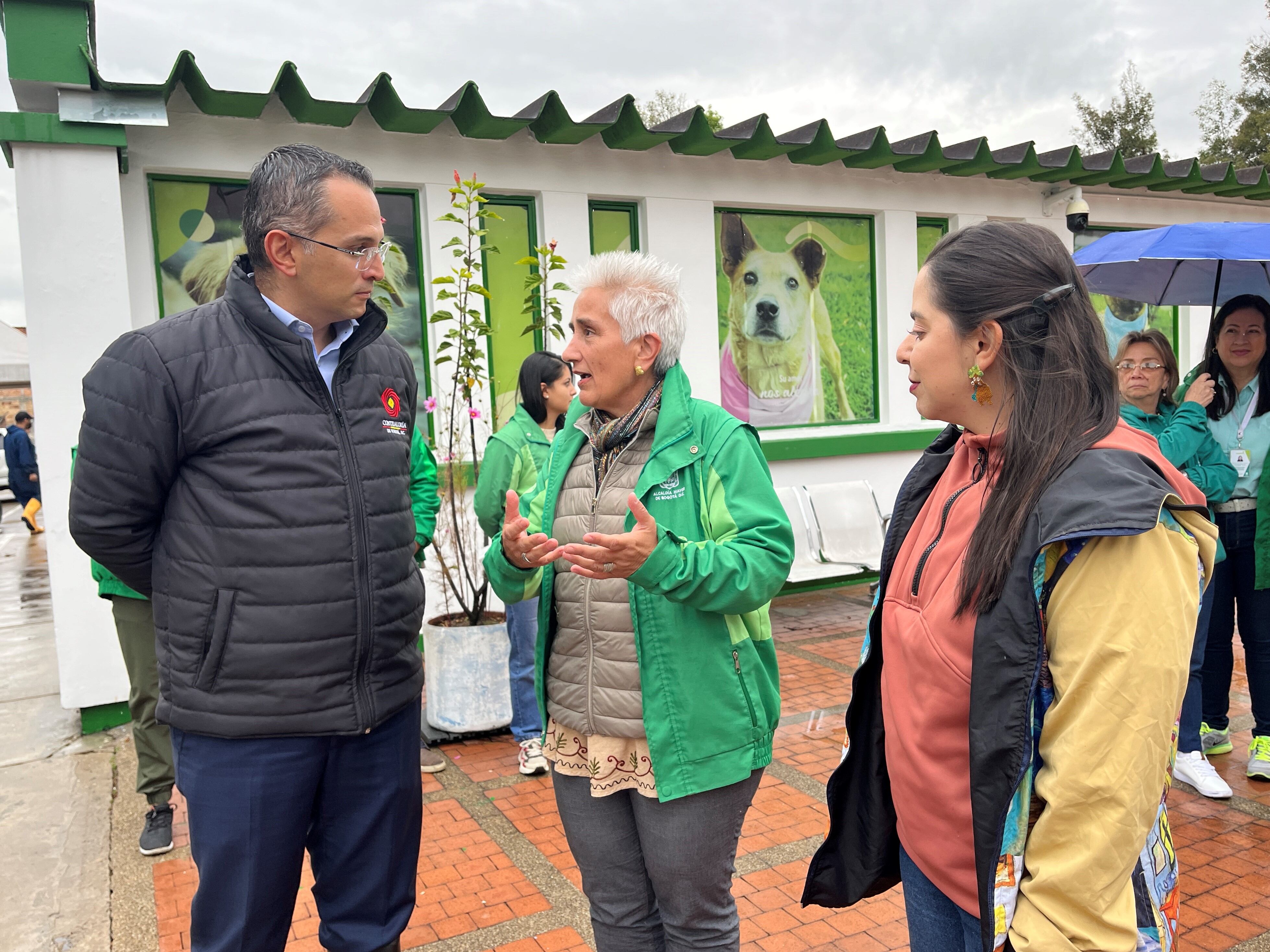 Visita de la Contraloría a la Unidad de Cuidado Animal.