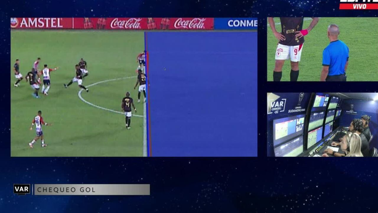 Polémica en el Junior vs América.