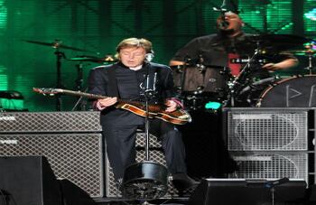 McCartney hizo revivir la Beatlemanía en Bogotá 