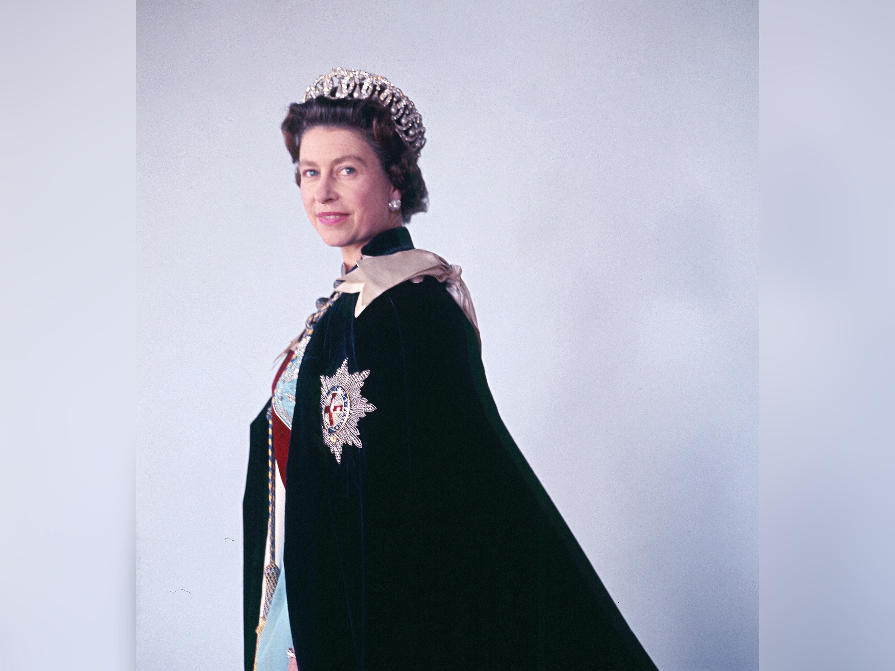 Reina Isabel II.
