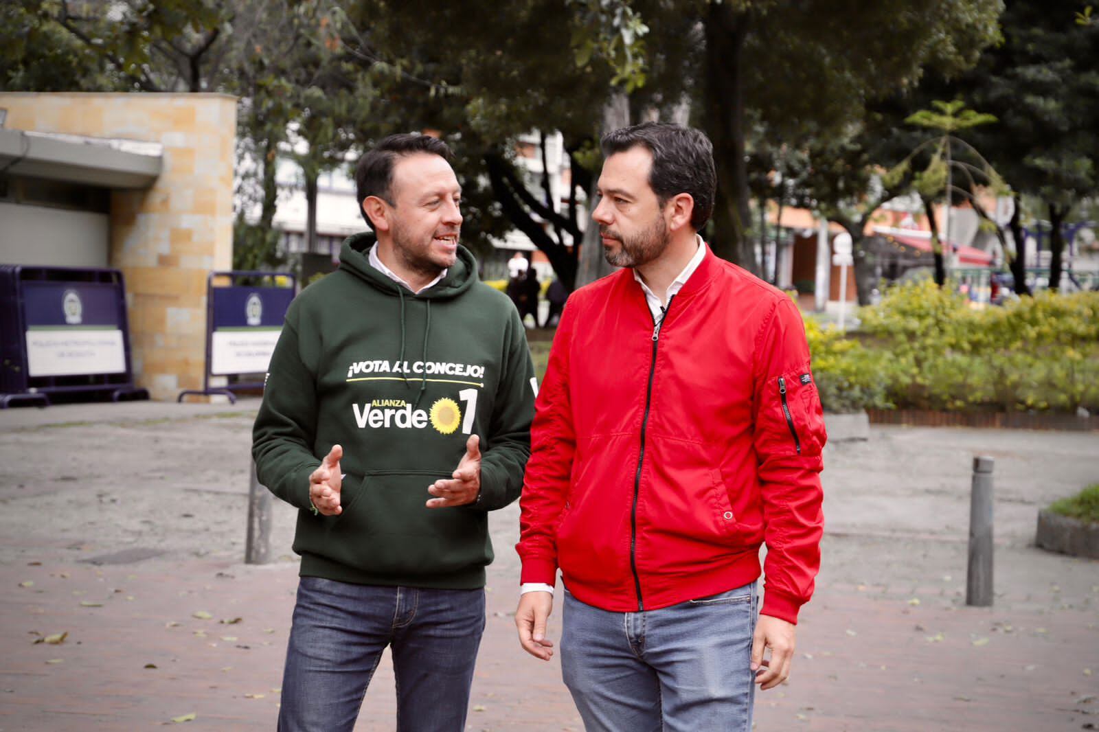 Carlos Fernando Galán recibió el respaldo e Jorge Torres en su candidatura a la Alcaldía de Bogotá.
